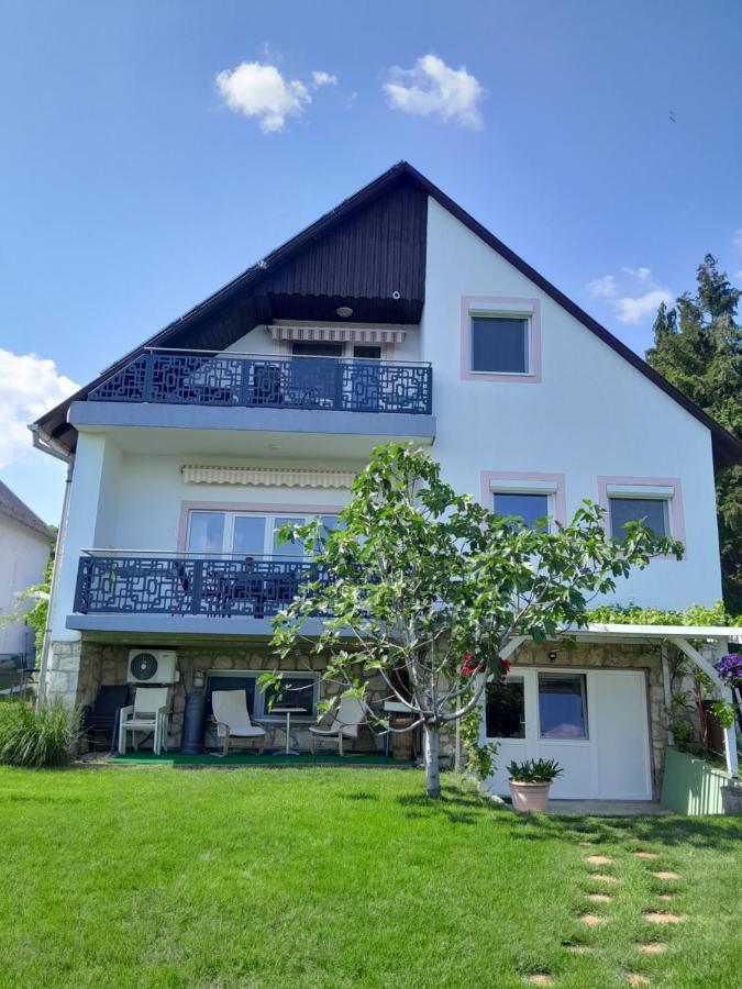 Lila Fuge Apartman Lägenhet Balatonfüred Exteriör bild